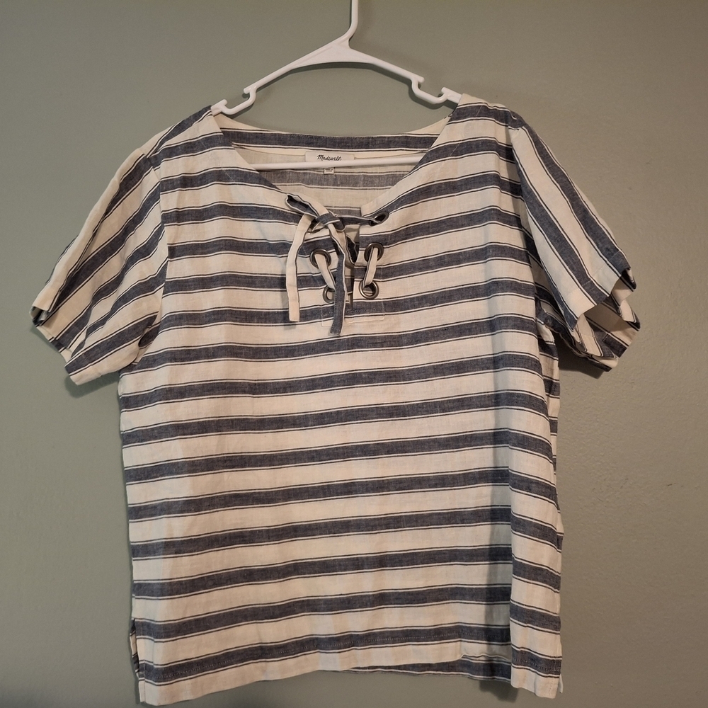 Medewell  Women's Striped Navy and White Top Size M